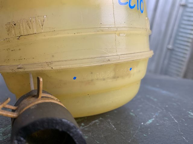 bontott RENAULT CLIO I Kiegyenlítő Tartály