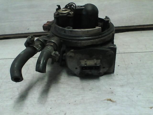 bontott RENAULT CLIO I Központi Injektor