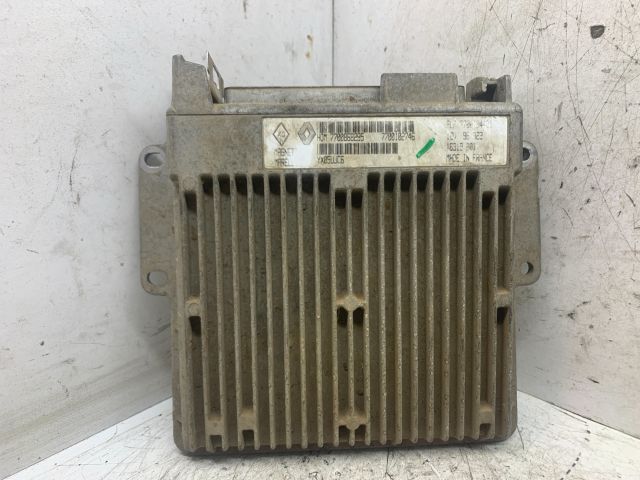 bontott RENAULT CLIO I Motorvezérlő