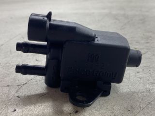 bontott RENAULT CLIO I Turbó Vákum Szelep