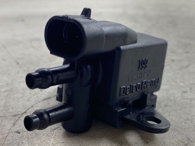 bontott RENAULT CLIO I Turbó Vákum Szelep