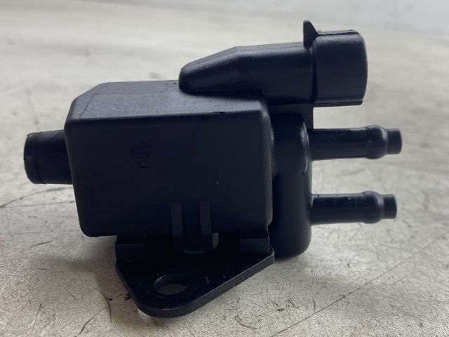 bontott RENAULT CLIO I Turbó Vákum Szelep