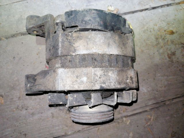 bontott RENAULT CLIO I Generátor