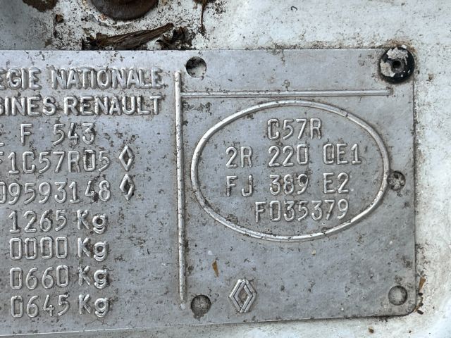 bontott RENAULT CLIO I Gyújtáselosztó