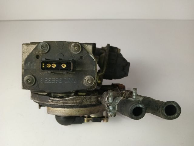 bontott RENAULT CLIO I Központi Injektor