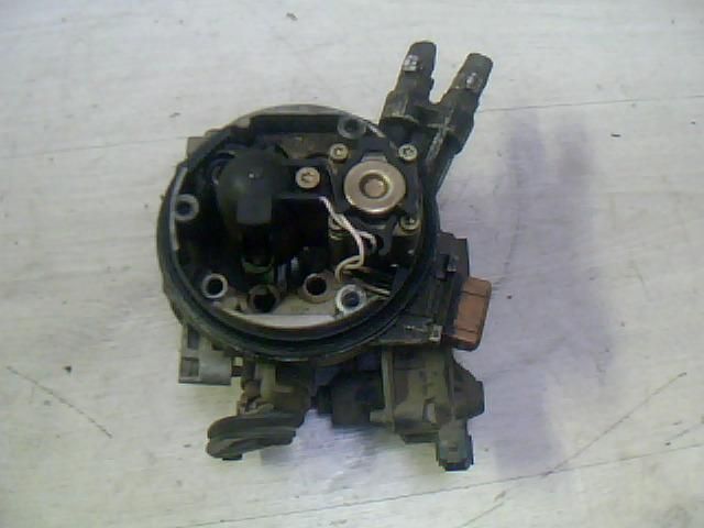 bontott RENAULT CLIO I Központi Injektor