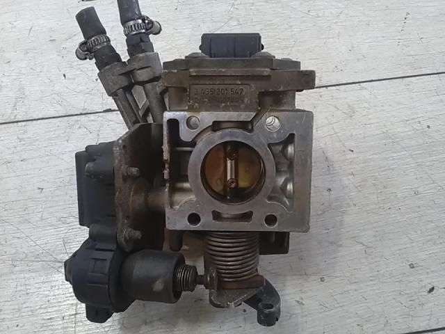 bontott RENAULT CLIO I Központi Injektor