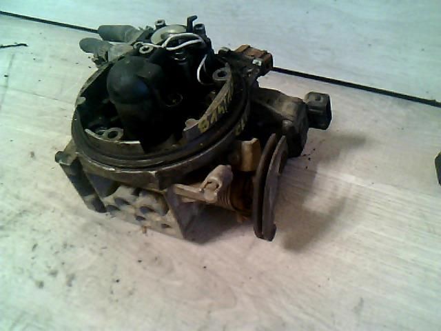 bontott RENAULT CLIO I Központi Injektor