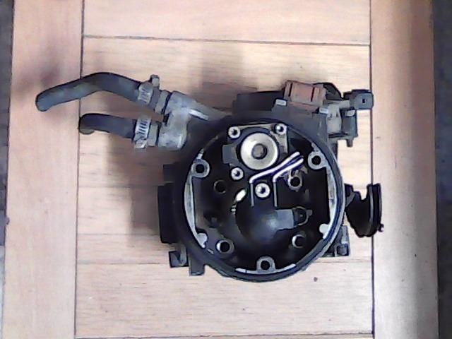 bontott RENAULT CLIO I Központi Injektor