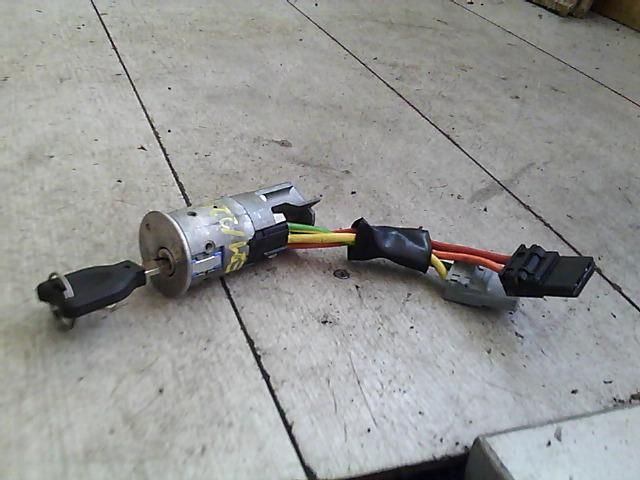 bontott RENAULT CLIO I Gyújtáskapcsoló