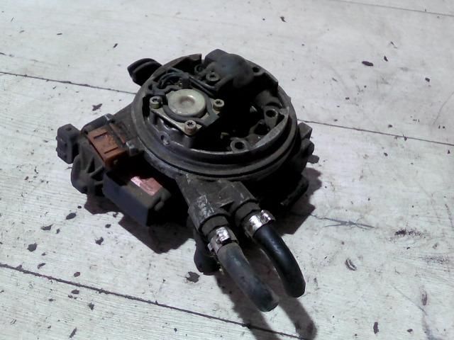 bontott RENAULT CLIO I Központi Injektor