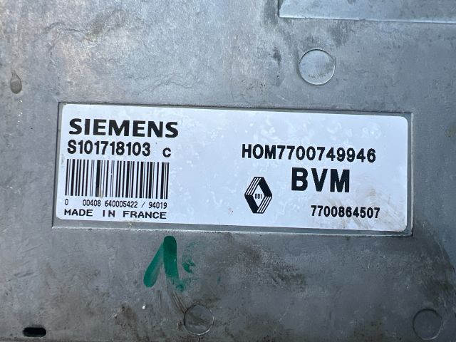 bontott RENAULT CLIO I Motorvezérlő