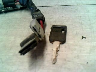 bontott RENAULT CLIO I Gyújtáskapcsoló Házzal