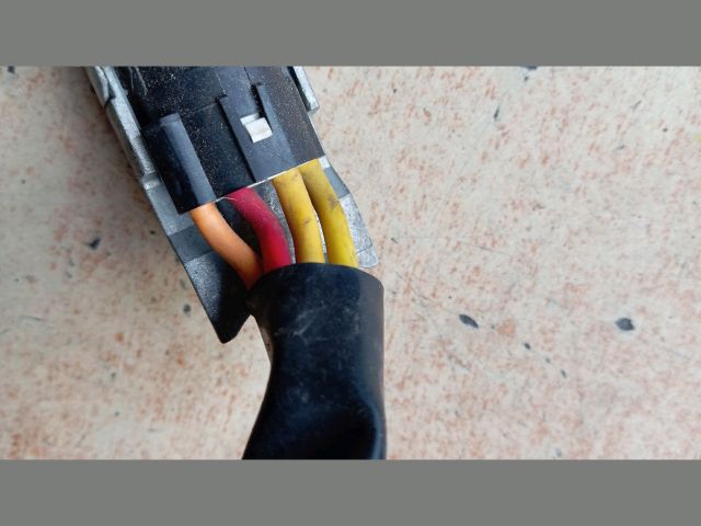 bontott RENAULT CLIO I Gyújtáskapcsoló