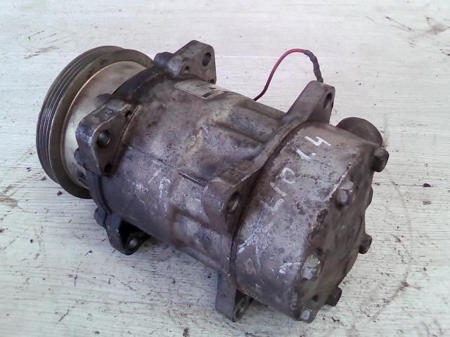 bontott RENAULT CLIO I Klímakompresszor