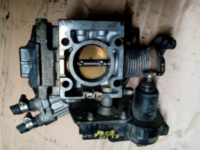 bontott RENAULT CLIO I Központi Injektor