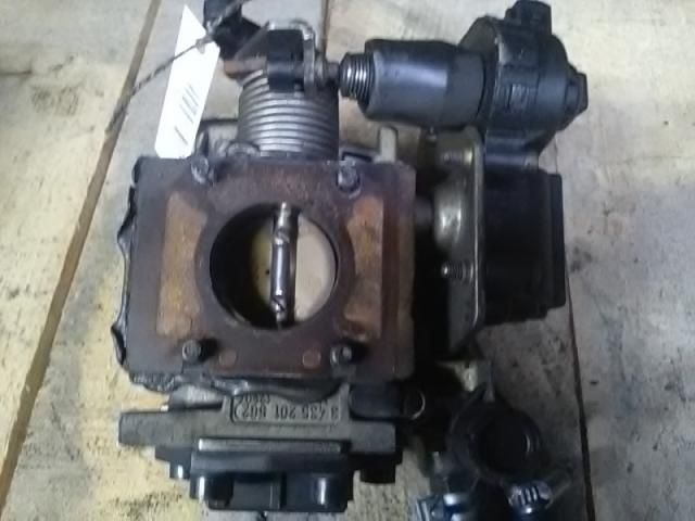 bontott RENAULT CLIO I Központi Injektor