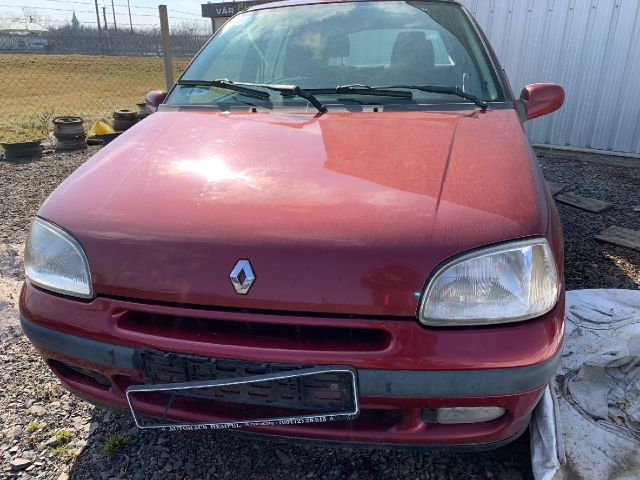 bontott RENAULT CLIO I Vízhűtő Radiátor (Klímás)