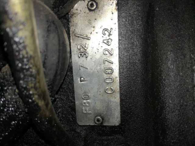 bontott RENAULT CLIO I Vákumpumpa