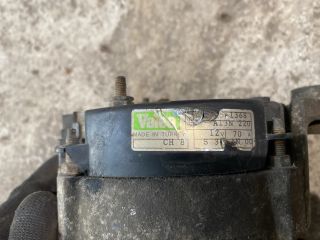 bontott RENAULT CLIO I Generátor