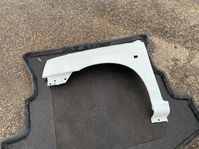 bontott RENAULT CLIO I Bal első Sárvédő