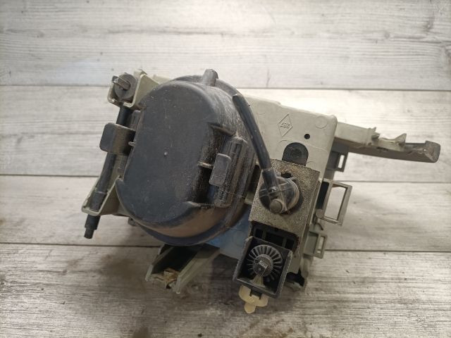 bontott RENAULT CLIO I Bal Fényszóró