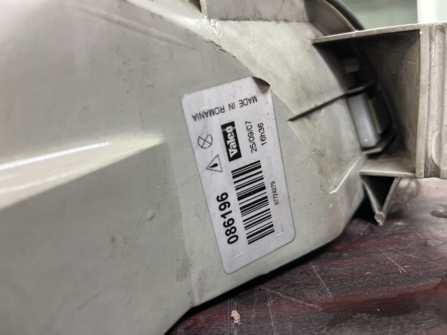 bontott RENAULT CLIO I Bal Fényszóró