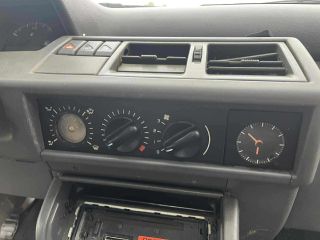 bontott RENAULT CLIO I Bal hátsó Ajtó (Üres lemez)