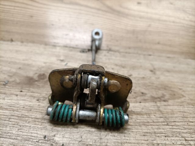 bontott RENAULT CLIO I Bal hátsó Ajtóhatároló