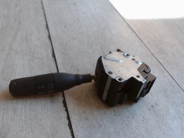 bontott RENAULT CLIO I Bal Kormánykapcsoló Irányjelző