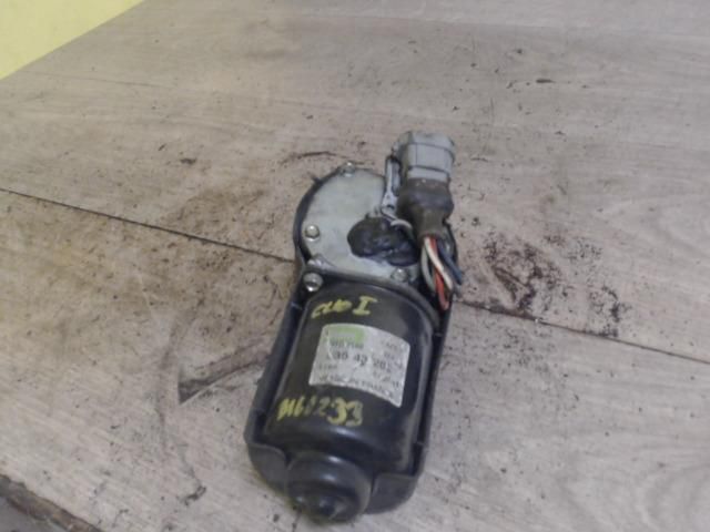 bontott RENAULT CLIO I Első Ablaktörlő Motor