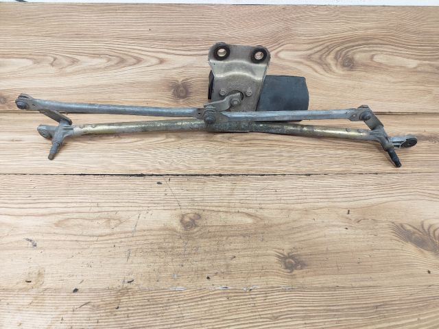 bontott RENAULT CLIO I Első Ablaktörlő Szerkezet Motorral