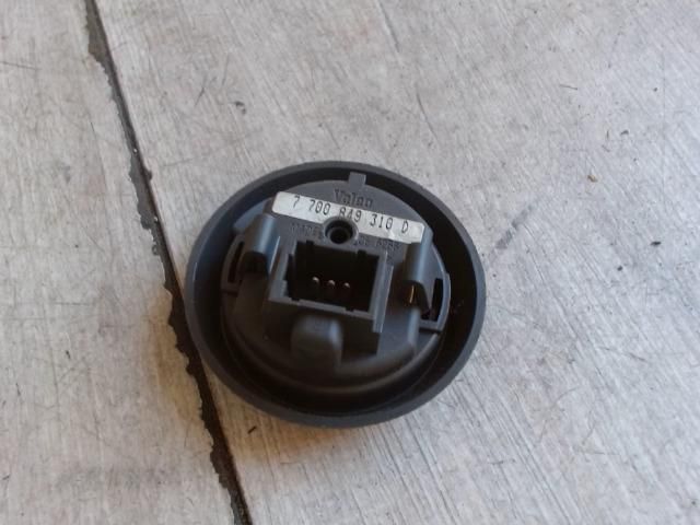 bontott RENAULT CLIO I Fényszórómagasság Állító Kapcsoló