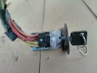 bontott RENAULT CLIO I Gyújtáskapcsoló Zárbetét