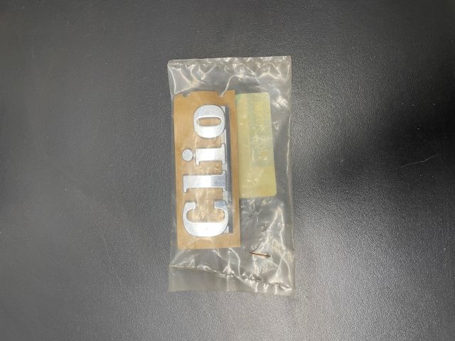 bontott RENAULT CLIO I Hátsó Embléma