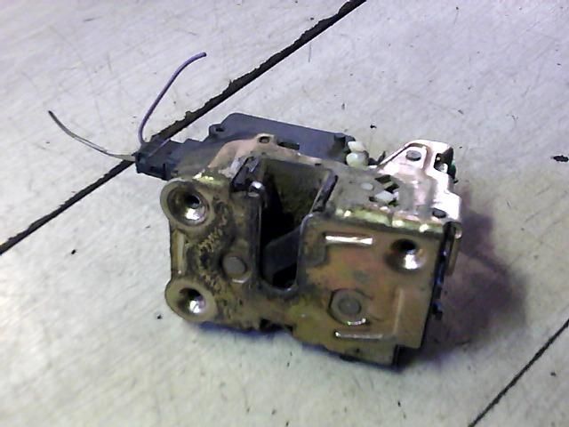 bontott RENAULT CLIO I Jobb első Ajtózár