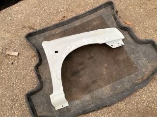 bontott RENAULT CLIO I Jobb első Sárvédő