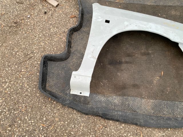 bontott RENAULT CLIO I Jobb első Sárvédő