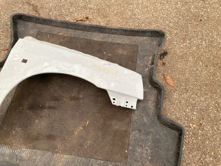 bontott RENAULT CLIO I Jobb első Sárvédő