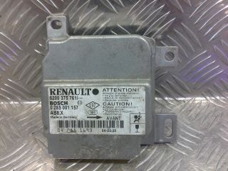 bontott RENAULT CLIO I Jobb első Ütközés Érzékelő (Homlokfalon)