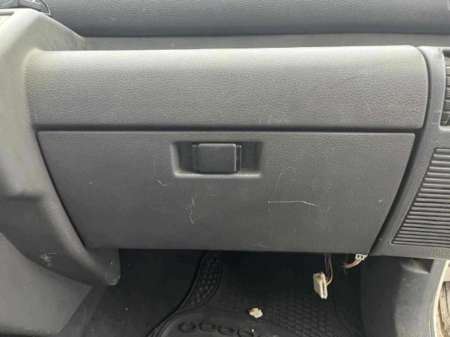 bontott RENAULT CLIO I Jobb Fényszóró