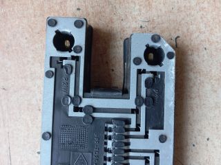 bontott RENAULT CLIO I Jobb Hátsó Lámpa Foglalat