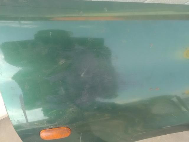 bontott RENAULT CLIO I Műanyag Sárvédő Ív Díszléc