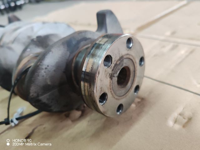 bontott RENAULT CLIO II Főtengely (Magában)