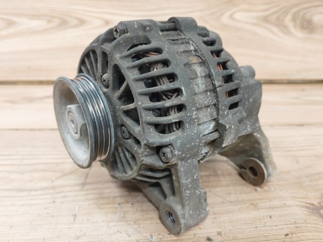 bontott RENAULT CLIO II Generátor