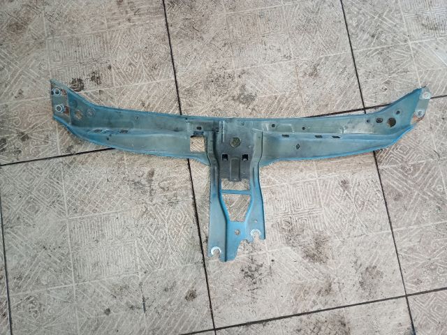 bontott RENAULT CLIO II Homlokfal (Üres lemez)