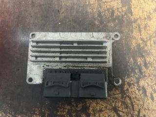 bontott RENAULT CLIO II Motorvezérlő