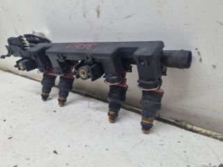 bontott RENAULT CLIO II Porlasztó Sor / Híd