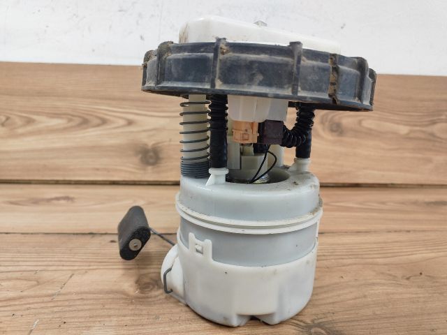 bontott RENAULT CLIO II Üzemanyag Szivattyú