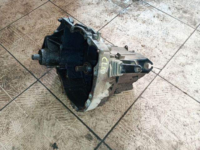 bontott RENAULT CLIO II Váltó (Mechanikus)